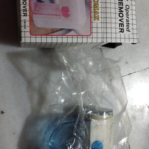 Mini Battery Lint Remover new in box without battery