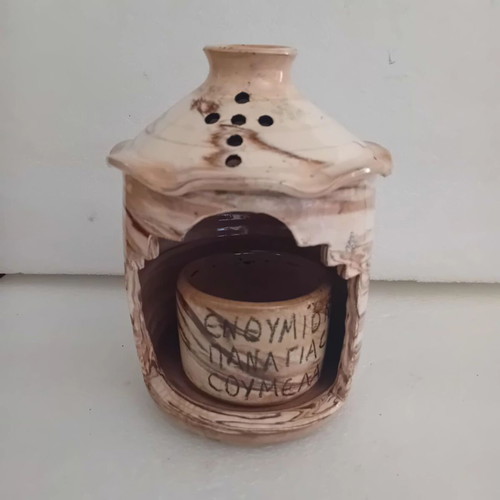 Ceramic memorial oil lamp