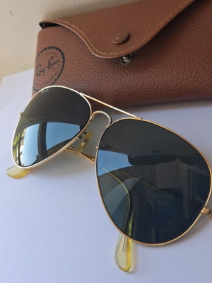 Ray Ban vintage large aviator sunglasses, black and gold