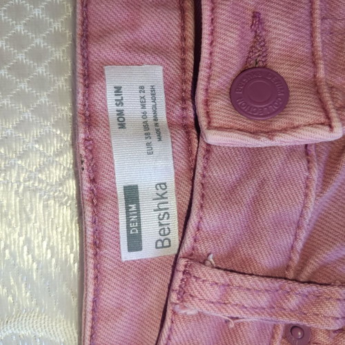 Bershka pink mom slim high-waisted jeans like new