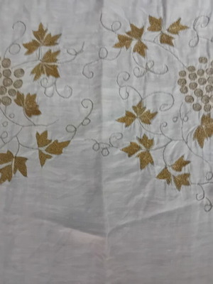 Handmade tzevres table linen