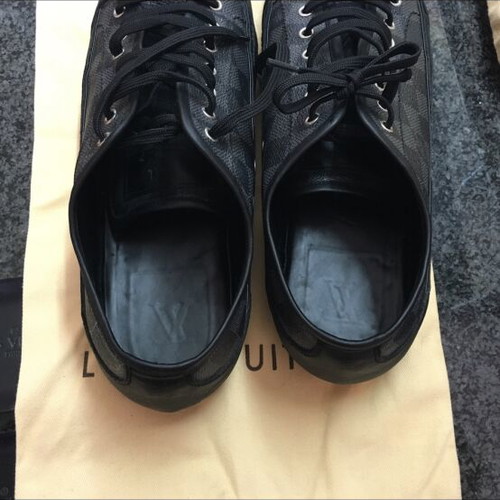 Louis Vuitton sneakers size 45 like new, black