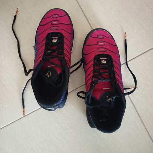 Nike TN x Barcelona x Patta shoes size 38 used with minor wear