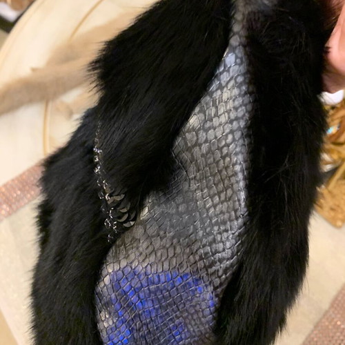 Fur shoulder bag new, black