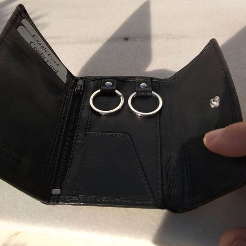 Genuine leather wallet new with card slots and key holder black