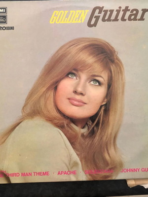 The Royal Guitar Ensemble Golden Guitar vinyl record used, jazz