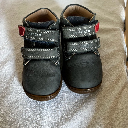 Geox children's shoes size 21 used, dark gray to black low boots