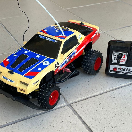 Texas Bros 1986 Nikko Camaro 1:16 Radio Control Car used