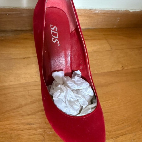 Red suede SDS pumps used, size 39, 14cm heel