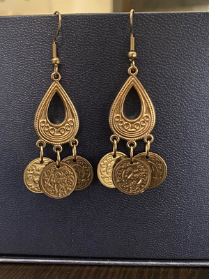 Handmade silver dangling earrings new with traditional coins