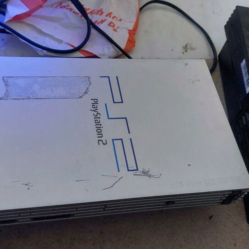 Pls2 Silver σπάνια κονσόλα σε καλή κατάσταση μόνο κονσόλα