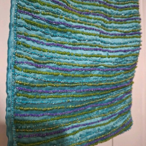 Crossbody bag like new with turquoise beads