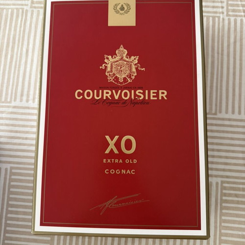 Courvoisier XO Cognac 700ml new