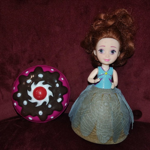 Cupcake Doll used