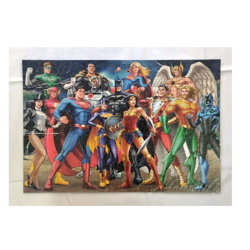 Justice League DC framed puzzle like new 35x50cm wall decoration