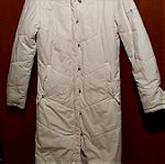  Χειμερινό μπουφάν λευκό πολύ ζεστό σε πολύ καλή κατασταση νούμερο small καλύπτει και medium 40€!