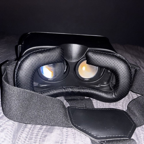 VR Box Projector like new