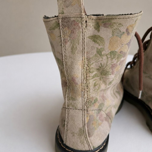 Electric Coolway Floral Suede Combat Boots used, size 36, vintage 2000s