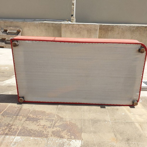 Sofa used, sturdy construction, dimensions 1.55x0.62x0.75 m