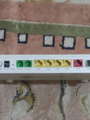 ZTE H267A Router like new