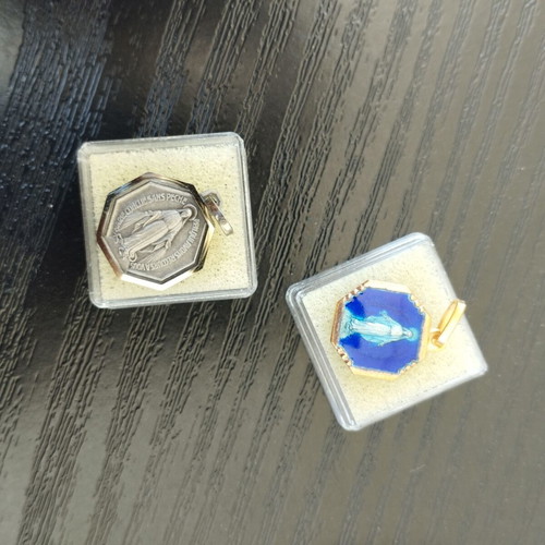 Vintage religious pendants Our Lady of Lourdes, set of 2, new