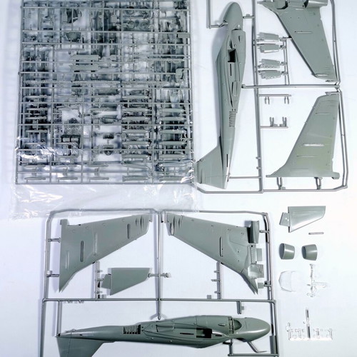 Revell A-6E Intruder Model Kit 1:48 scale like new