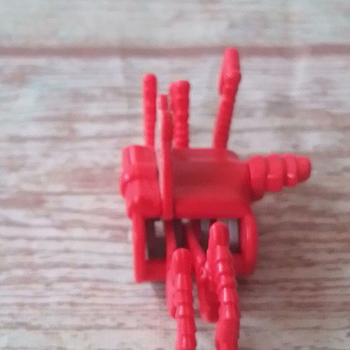 Kinder Leggy Crab figure like new with movement, 7 cm length