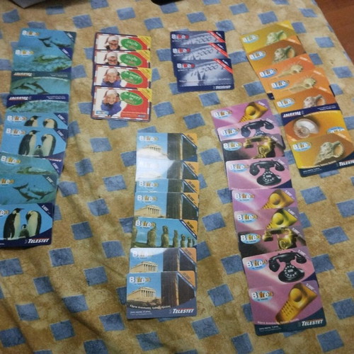 Phone cards 39 collectible from 2001 like new