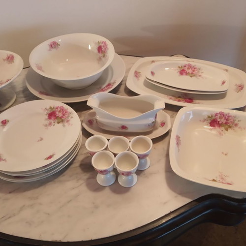 EPIAG porcelain dinnerware set 23 pieces like new
