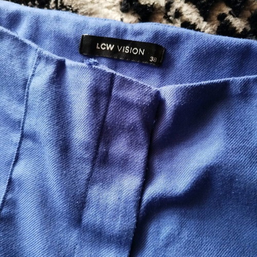 Women's blue fabric pants straight cut like new