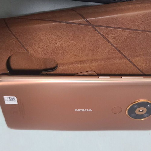 Nokia 5.3 NFC smartphone like new, 64GB, Android One, gold