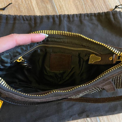 Burberry shoulder bag like new authentic