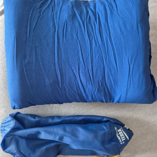 Terra Camping Pillow compact like new
