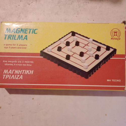 Magnetic Trilma travel game