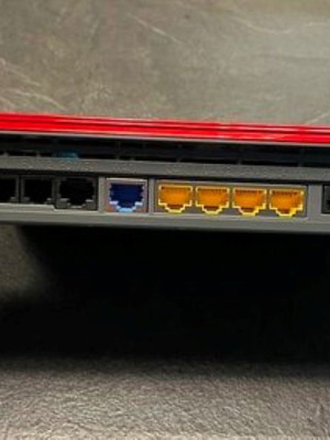 AVM FRITZ!Box 7590 VDSL2 ασύρματο modem router Wi‑Fi 5 με 4 θύρες Gigabit Ethernet σαν καινούργιο