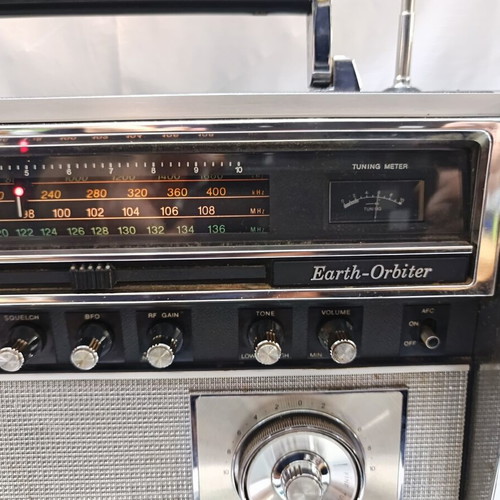 Sony CRF 5090 radio used in very good condition