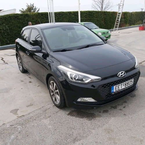 Hyundai i20 μεταχειρισμένο diesel 2015, 213.000 χλμ, μαύρο