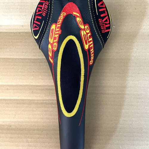 Italia Nitrox Genuine Gel vintage bicycle saddle with central anatomical strip