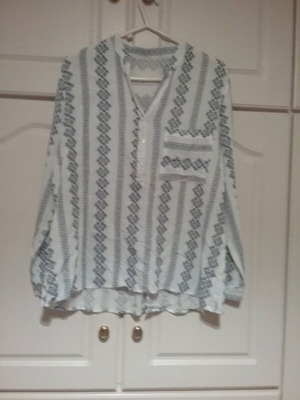 Shirt S made of cool 100% viscose fabric like new