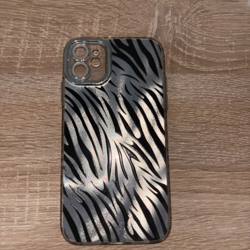 iPhone 11 case like new