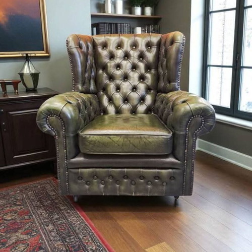 Chesterfield pair like new, authentic example of English furniture