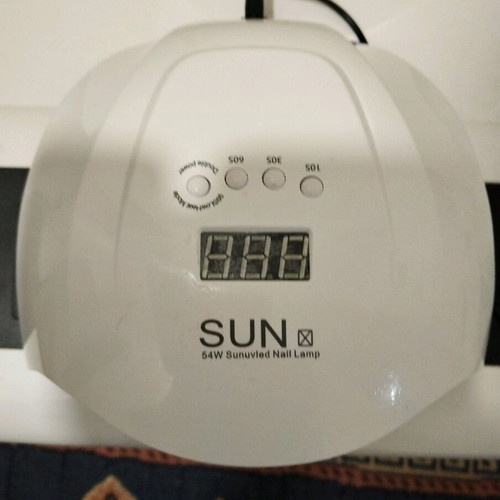 Nail lamp like new with charger