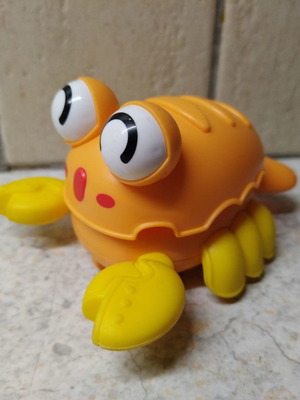 Παιχνιδάκι καβούκι που κινείται σαν καινούργιο