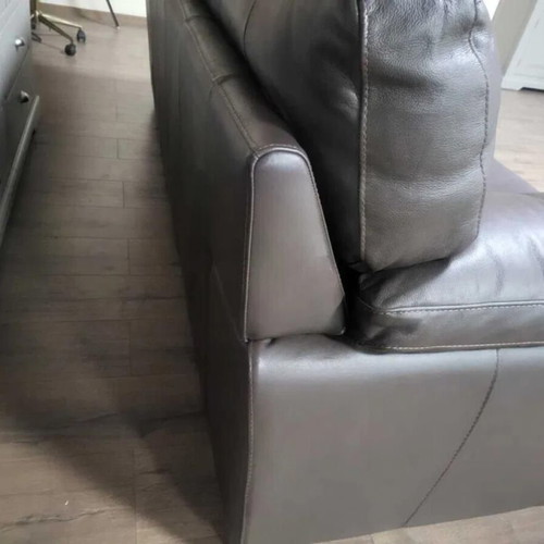 Dark brown leather three-seater sofa new, 100% genuine leather