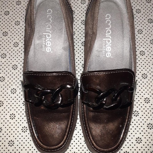 Comfort brown suede and patent loafers like new, size 36