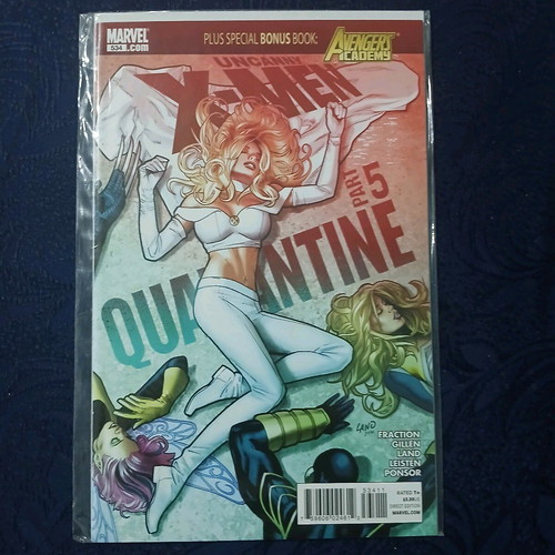 Uncanny X-Men pack of 5 comics like new, signed #531