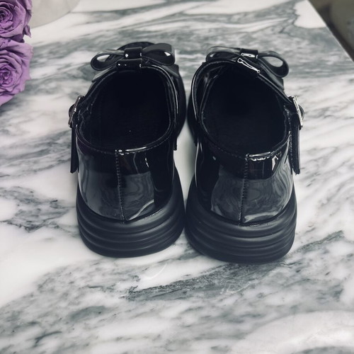 Black Patent Leather Girls' Ballerina Shoes Size 26 New