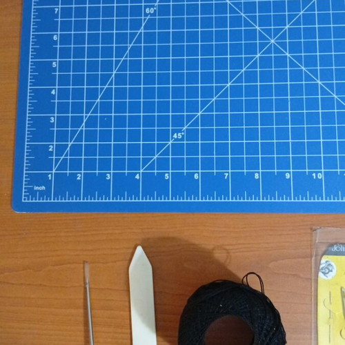 Bookbinding tools set like new with Westcott cutting mat