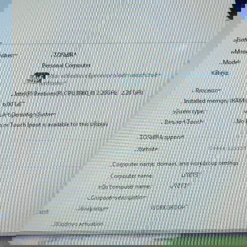 Laptop Toshiba 15.6 άριστο, 600GB HDD, 6GB μνήμη, Intel Pentium, μπλε με CD drive