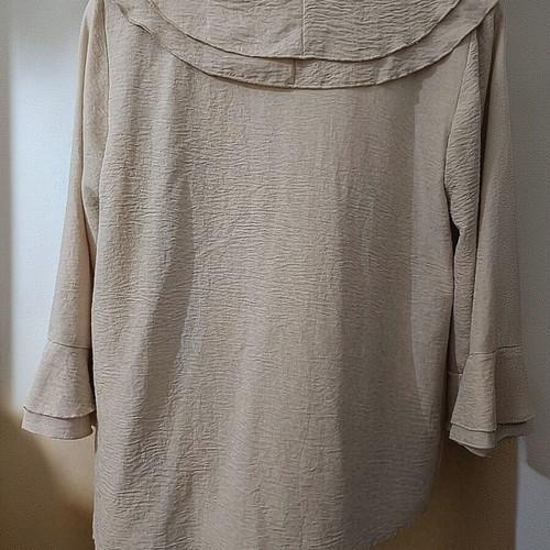 Blouse with ruffles new, loose fit, 3/4 sleeves, size L-XL, beige